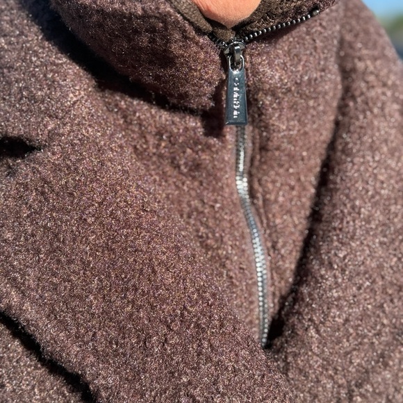 Warm, brown coat from Calvin Klein. Size s (I would say more small/medium) - Picture 6 of 11
